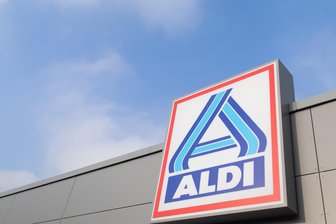 Einbruch in Aldi-Markt in Zwickau-Marienthal: Polizisten ertappen Täter mitten in der Nacht auf frischer Tat - Die Polizei hat einen 37-Jährigen bei einem Einbruch in den Aldi-Markt in Zwickau gestellt.