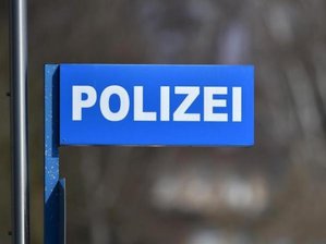 Einbruch in Autohaus: Katalysatoren gestohlen -