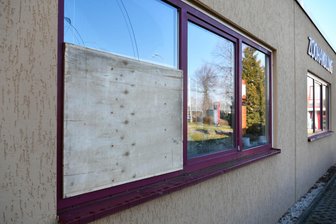 Einbrüche in Peniger Vereinsheim und Zoohandlung: „Mit schlottern noch immer die Knie“ - Sowohl in die Zoohandlung Tiernahrung & Tierbedarf Weinhold als auch in das Vereinsheim vom Hundesportclub in Penig wurde eingebrochen.