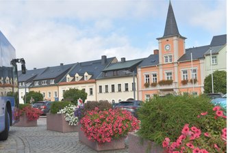 Eine Frau im neuen Stadtrat Frauenstein vertreten - In der Stadt Frauenstein wurde ein neuer Stadtrat gewählt. Ihm gehören 14 Mitglieder an.