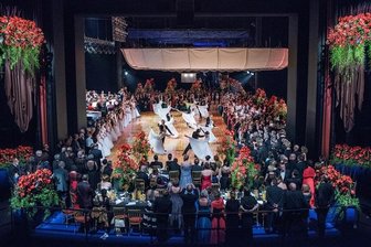 Eine Gala in Gold und Silber -