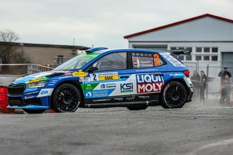 Eine Legende feiert runden Geburtstag: 60. Rallye Erzgebirge mit einer Premiere zum Jubiläum - Julius Tannert aus Zwickau und Co-Pilot Frank Christian im Skoda Fabia RS Rally2 wollen bei der 60. Rallye Erzgebirge ihren „Erze-Hattrick“ perfekt machen.