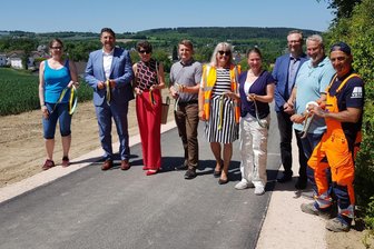 Eine Lücke weniger im Vogtland: Neuer Radweg macht Kreisstraße sicherer - Frisch eröffnet: Seit Dienstag ist der Radweg zwischen Rodewisch und Rützengrün nutzbar.