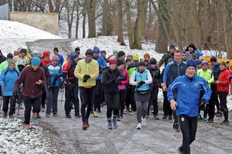 Eine von über 2000: Elfjährige sichert sich ersten Startplatz für den Glauchauer Herbstlauf - Trotz Minusgraden folgten am Sonntag knapp 60 Läuferinnen und Läufer dem Aufruf der TSG Glauchau zum lockeren Jahresauftakt.