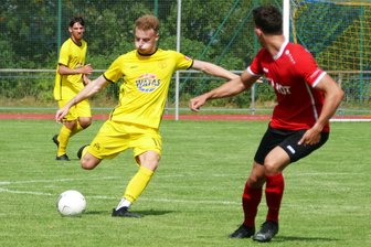 Einer Hiobsbotschaft für die Marienberger Fußballer folgt leiser Hoffnungsschimmer - Wegen einer Knieverletzung wird Tommy Barthold dem FSV Motor längere Zeit fehlen.