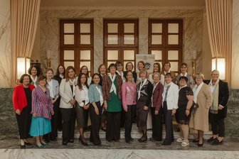 Einer von Tausenden Clubs weltweit: Chemnitzer Frauen-Netzwerk feiert Einjähriges - Im Chemnitzer Hof wurde SI Chemnitz 2025 offiziell ins Leben gerufen.