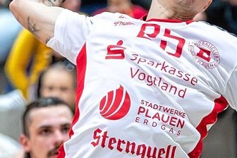Einheit plant Wiedergutmachung - Jan Kacin (am Ball) will mit dem HCEinheit mit einem Heimsieg zurück in die Erfolgsspur.