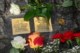 Einladung zum Pogrom-Gedenken in Schwarzenberg - Zum Gedenken an die Ermordeten wurden vielerorts sogenannte Stolpersteine zur Erinnerung verlegt.