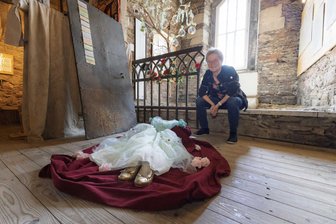 Einmalige Einblicke: Das ist zum Tag des offenen Denkmals im Erzgebirge los - Türmerin Marit Melzer gewährt am Sonntag wenig bekannte Einblicke in die Sankt-Annen-Kirche in Annaberg-Buchholz.