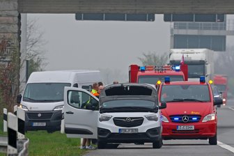 Einsatz für Feuerwehr und Polizei auf der A 4 bei Meerane: Das war der Grund - Die Feuerwehr war auf der A 4 bei Meerane im Einsatz.