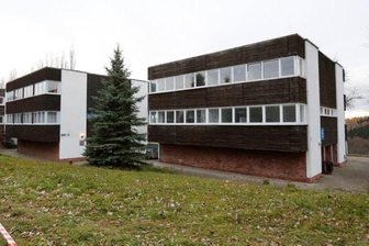 Einsiedel: Anschlag auf Asylbewerberheim - In den beiden betroffenen Häusern im Asylbewerberheim Einsiedel leben zur Zeit 21 Asylbewerber.