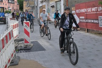 Einwohnerversammlung auf Rädern: Wenn es mit Zwickaus Oberbürgermeisterin bergab geht - Radtour mit der OB: Vom Planitzer Markt (Foto) geht es mit Zwischenstopps ins Zentrum.