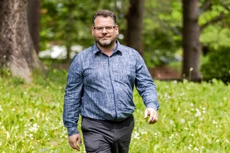 Einziger Bürgermeister-Kandidat Göckeritz: "Schlettau soll 2025 schuldenfrei sein" - Conny Göckeritz tritt bei der Bürgermeisterwahl in Schlettau erneut an.