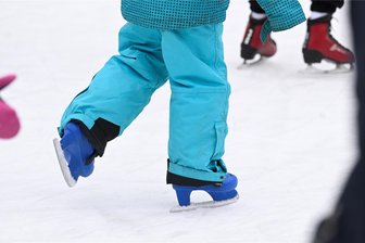 Eislaufsaison am Hofer Eisteich beginnt - In Hof beginntdie Eislaufsaison.