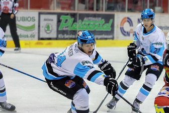 Eispiraten Crimmitschau drehen Heim-Testspiel gegen Leipzig -