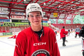 Eispiraten Crimmitschau: Sturm-Talent gehört nicht mehr zum Kader - Marat Khaydarov spielt in den Planungen der Eispiraten Crimmitschau keine Rolle mehr.