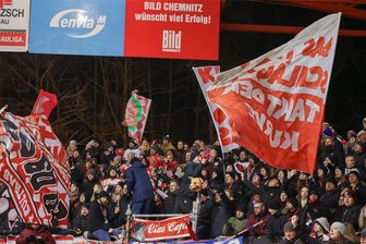 Eispiraten Crimmitschau tingeln über die Dörfer: Wann und wo die Puckjäger im August eingeladen sind - Nach der Sommerpause dürfen sich die Fans auf die ersten Auftritte der Eispiraten Crimmitschau neben der Eisfläche freuen.