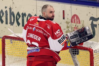 Eispiraten Crimmitschau: Torhüter Christian Schneider wechselt ins Breisgau - Christian Schneider wechselt von Crimmitschau nach Freiburg.