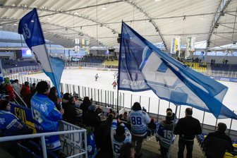 Eispiraten Crimmitschau und der DEL-Plan: Verwunderung in Zwickau und Gesprächsbereitschaft in Chemnitz - Blick in das Eissportzentrum in Chemnitz. Hier stehen rund 3800 Sitzplätze für Besucher zur Verfügung.