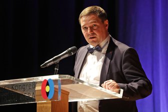 Eispiraten Crimmitschau und die Suche nach einem vierten Kontingentspieler: Wie es nach der Absage des Favoriten weitergeht - Eispiraten-Geschäftsführer Jörg Buschmann bestätigt die Absage eines Wunschkandidaten für die vierte Kontingentstelle.