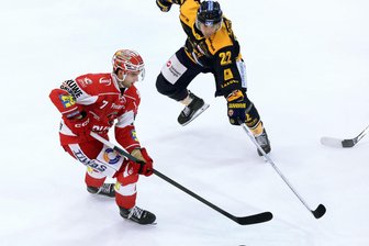 Eispiraten Crimmitschau und ein Ostergeschenk für die Fans: Verteidiger bleibt im Sahnpark - Verteidiger Adam McCormick hat seinen Vertrag bei den Eispiraten Crimmitschau verlängert.