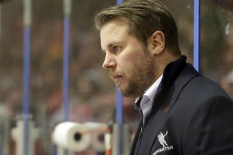 Eispiraten Crimmitschau: Welche Gegner zum Saisonstart warten und warum Trainer Jussi Tuores mit dem Testspiel-Programm (noch) unzufrieden ist - Eispiraten-Trainer Jussi Tuores nimmt seit 12. Juni an einem Lehrgang in Füssen teil.