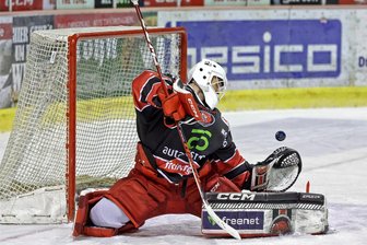 Eispiraten Crimmitschau: Wer am Dienstagvormittag beim Training fehlt und welche Marke beim Ticketvorverkauf geknackt ist - Torhüter Oleg Shilin wird am Dienstagvormittag mit dem Eispiraten-Team trainieren.