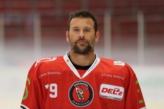 Eispiraten Crimmitschau: Wer das Team als Kapitän anführt und wer zum Mannschaftsrat gehört - Mario Scalzo bleibt Kapitän bei den Eispiraten.