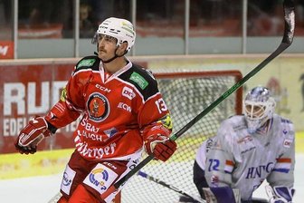 Eispiraten: Ein Allrounder auf dem Weg zum Rekordspieler - Der Mann ist auf dem besten Weg zum Rekordspieler: André Schietzold absolvierte am Sonntag sein 600. Eispiraten-Spiel.
