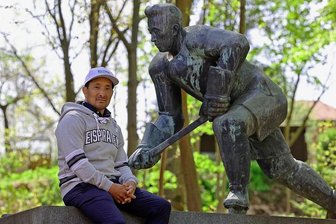 Eispiraten: Ein Publikumsliebling gehört künftig zum Trainerstab - Esbjörn Hofverberg wohnt seit 20 Jahren mit seiner Familie in Crimmitschau. Er unterstützt die Eispiraten nun als Trainer. 
