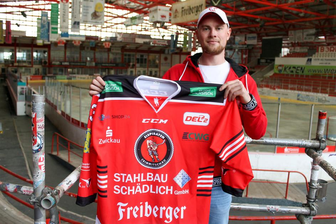 Eispiraten holen Verteidiger aus Selb - Verteidiger Nick Walters.