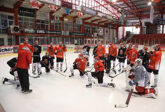 Eispiraten starten auswärts in die neue Saison - 