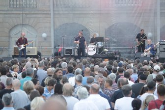 Element of Crime zu Gast auf dem Chemnitzer Theaterplatz -
