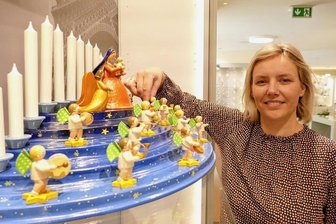 Elfpunkte-Engel aus Grünhainichen gibt Geheimnisse preis - Mit diesem Engelberg samt Orchester und Madonna gelang Grete Wendt laut Katja Findeisen der internationale Durchbruch, denn dafür erhielt sie 1937 bei der Weltausstellung in Paris die Goldmedaille. 