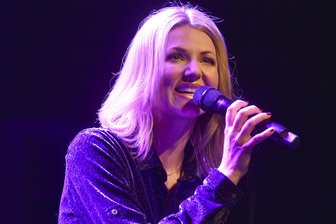 Ella Endlich kommt zu "Classics unter Sternen" - 