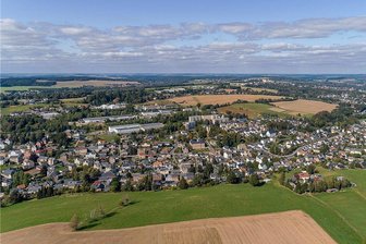 Ellefelder Facebook-Seite von Hackern gekapert - Was das Thema Facebook angeht, fängt die Gemeinde Ellefeld wieder bei Null an: Die Seite war gehackt worden, jetzt hat sie eine neue angelegt, hofft aber immer noch, wieder Zugriff auf die alte Seite zu bekommen. 