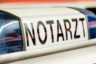 Elsterberg: Lkw rast in Privatgrundstück -
