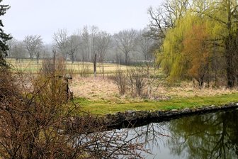 Elsterberg verkauft Grundstücke nah am ehemaligen Rittergut Kleingera - Die Stadt Elsterberg hat Grundstücke links vom Küchenteich am Rittergut Kleingera verkauft.