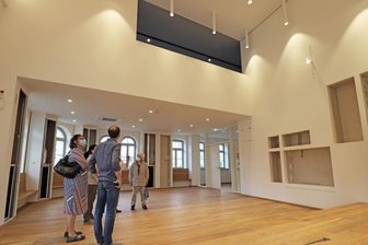 Empore macht Saal zum Hingucker -