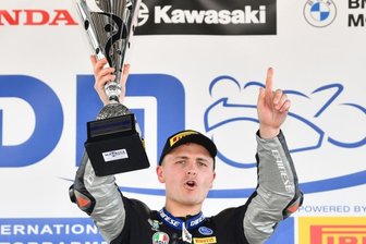 Enderleins erneute Triumphfahrt - So viele Siege wie möglich will Max Enderlein in dieser Saison feiern. Bis dato liegt er voll auf Kurs.