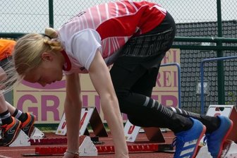 Endlich wieder auf Titeljagd - Gehörte vergangenes Wochenende mit zwei Siegen und einmal Platz 2 zu den besten LV-90-Athleten: der Annaberger Julius Stütz. Nun will der Zwölfjährige, hier bei einem Sommer-Wettkampf in Thum, zur Landesmeisterschaft im Staffellauf an den guten Hallenauftakt anknüpfen.