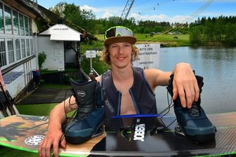 Endlich wieder mit dem Brett auf das Wasser - 