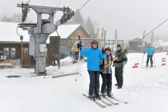 Endlich wieder Ski ahoi in Holzhau - Holzhaus Skilift wird am Wochenende in Betrieb sein (Archivbild).