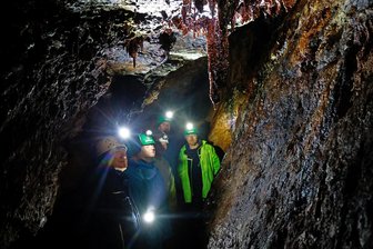 Endspurt für Großprojekt in der Hohenstein-Ernstthaler Unterwelt - Bei den Rundgängen im Lampertusschacht können auch Stalaktiten bestaunt werden.