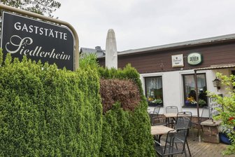 Endspurt im Siedlerheim Auerswalde: Griechisches Restaurant „Mythos“ soll Ostern öffnen - Das Siedlerheim in Auerswalde soll zu Ostern als griechisches Restaurant „Mythos“ öffnen.