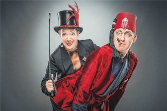 Endspurt im Winterzauber: Im Kino Frankenberg gibt es Kabarett - Katrin Troendle und Bert Callenbach kommen am Freitag ins "Welt-Theater" nach Frankenberg.