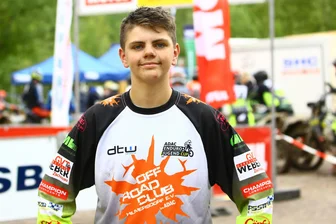 Enduro: Erzgebirger mit Licht und Schatten – „Eines der schmerzhaftesten Rennen“ - Domenik Klemm hat ein turbulentes Wochenende mit Höhen und Tiefen hinter sich.