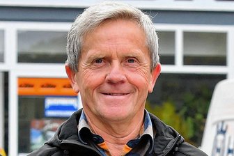Endurolegende Sturm aus Witzschdorf begeistert: Film über erstes Rennen von "Rund um Zschopau" aufgetaucht - Harald Sturm - Endurolegende