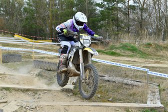 Endurosport: Reinsdorfer Arvid Meyer behauptete sich im Mittelfeld - Arvid Meyer erkämpfte in Dahlen zwei gute Mittelfeld-Plätze.
