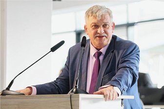 Energiekrise: Auer OB schickt Forderungskatalog an Ampelregierung - Der Oberbürgermeister von Aue-Bad Schlema: Heinrich Kohl.